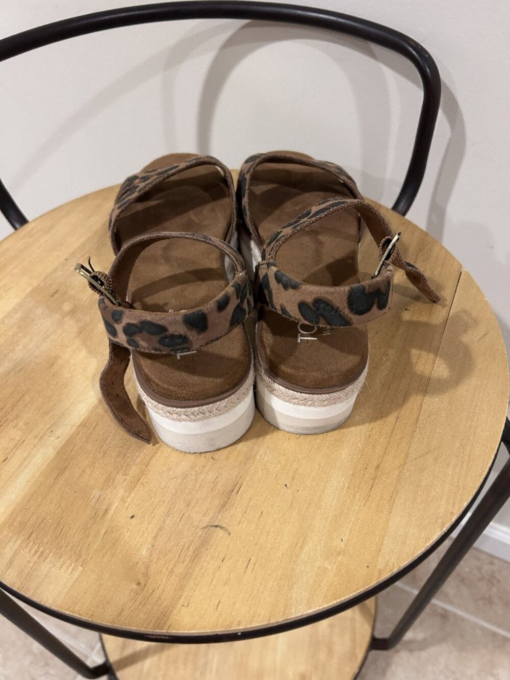Toms Sandals - Size 7